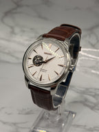 Presageiko White - Roman Watches