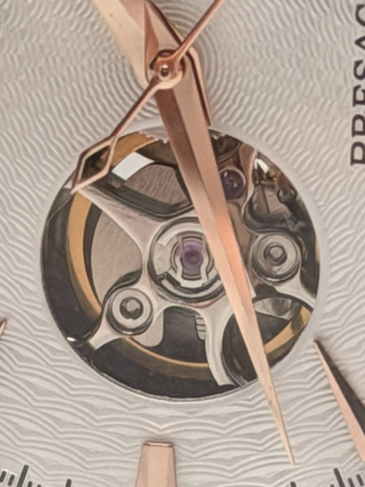 Presageiko White - Roman Watches