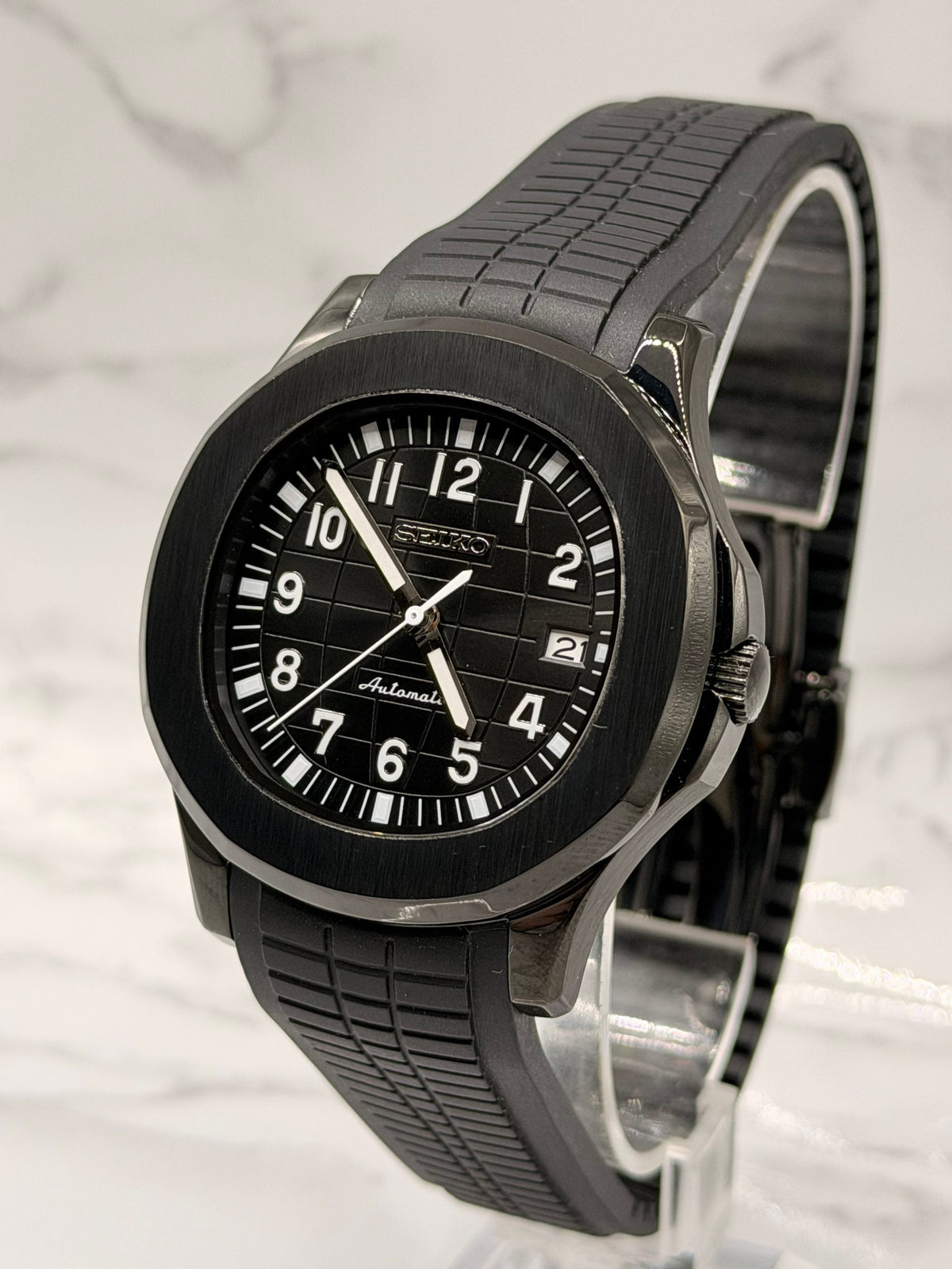 Nauteiko (Aquanaut) Black